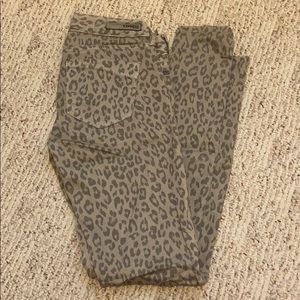 Express leapord jeans